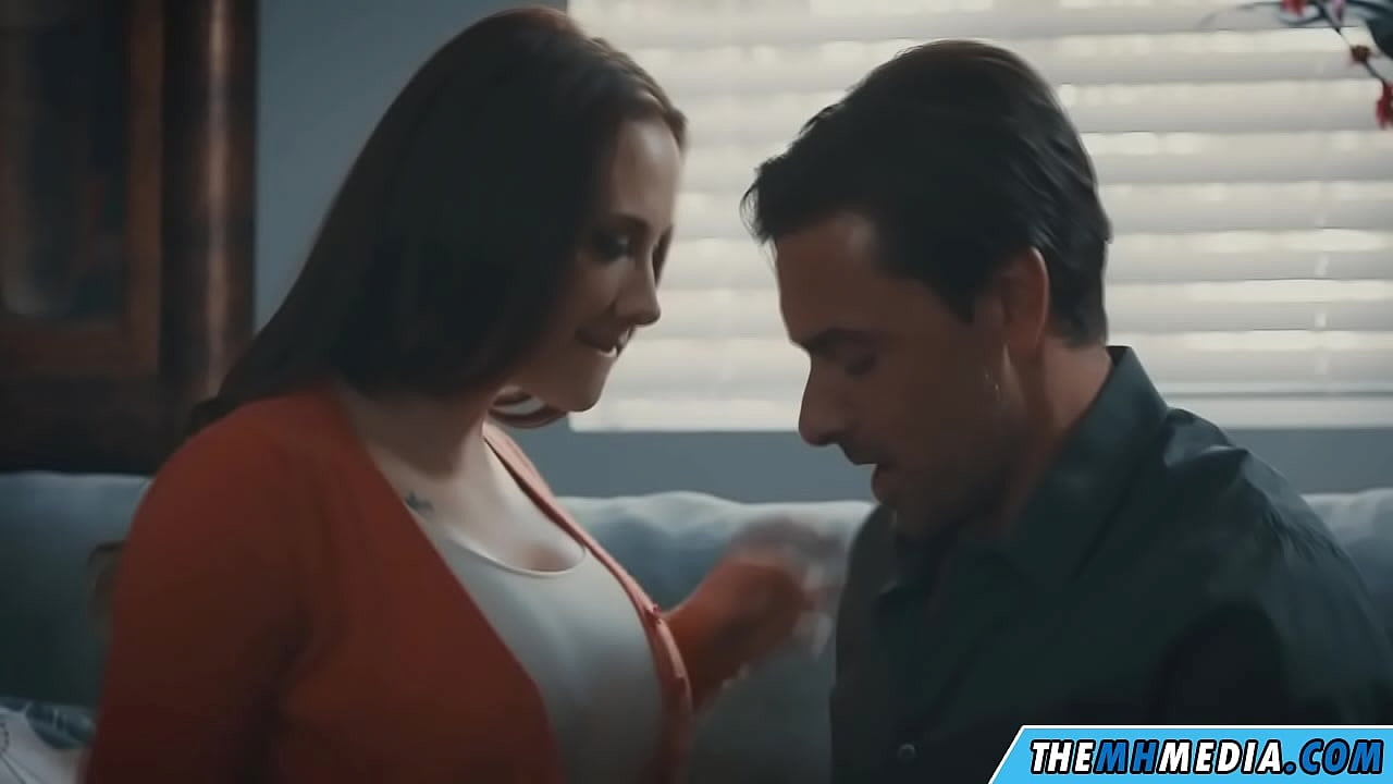 Romantični seks z dobro prsato mamo